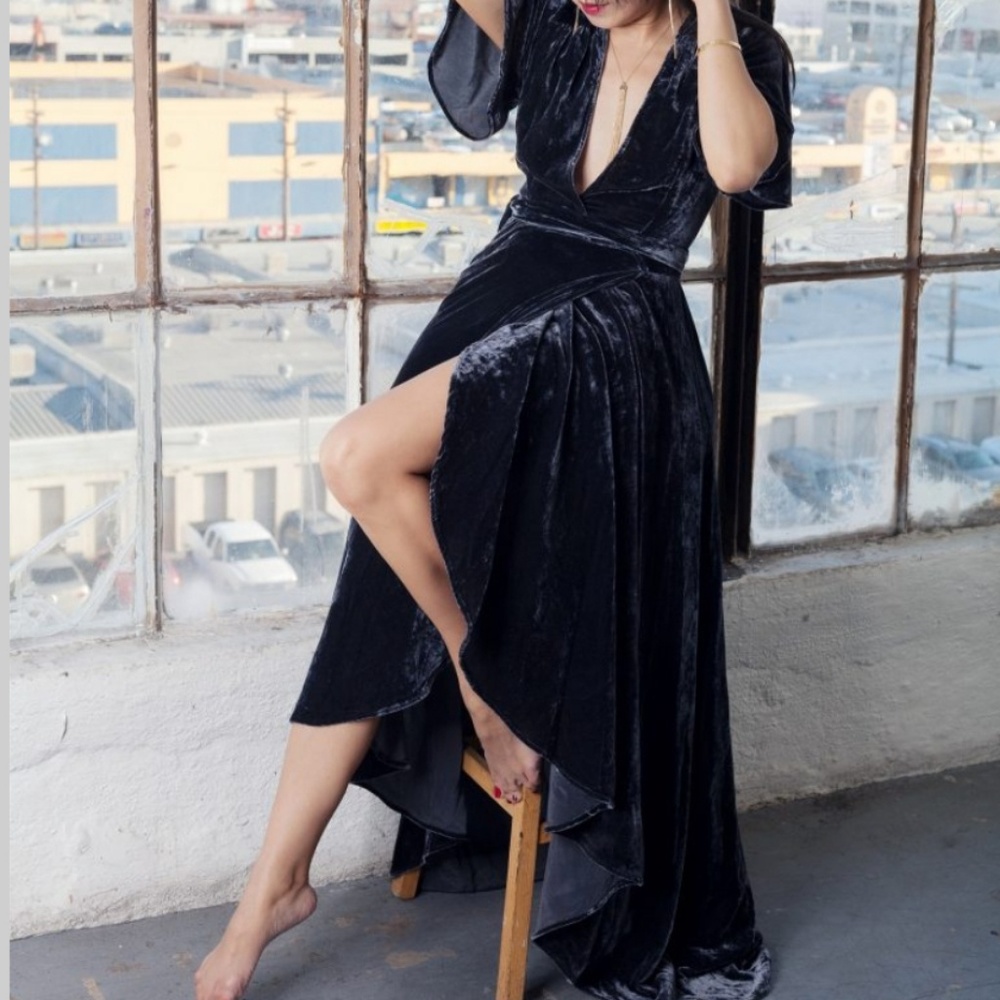 KRAUSE Wrapped Velvet Dress in BLACK - Picture 2 of 5